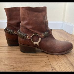 European Hakei brown cognac leather Boot buckle hardware